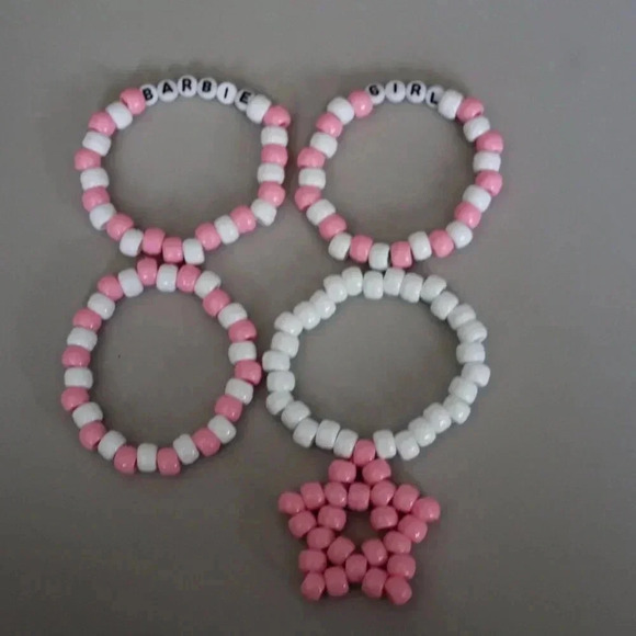 Barbie Girl inspired bracelet set - Picture 2 of 2